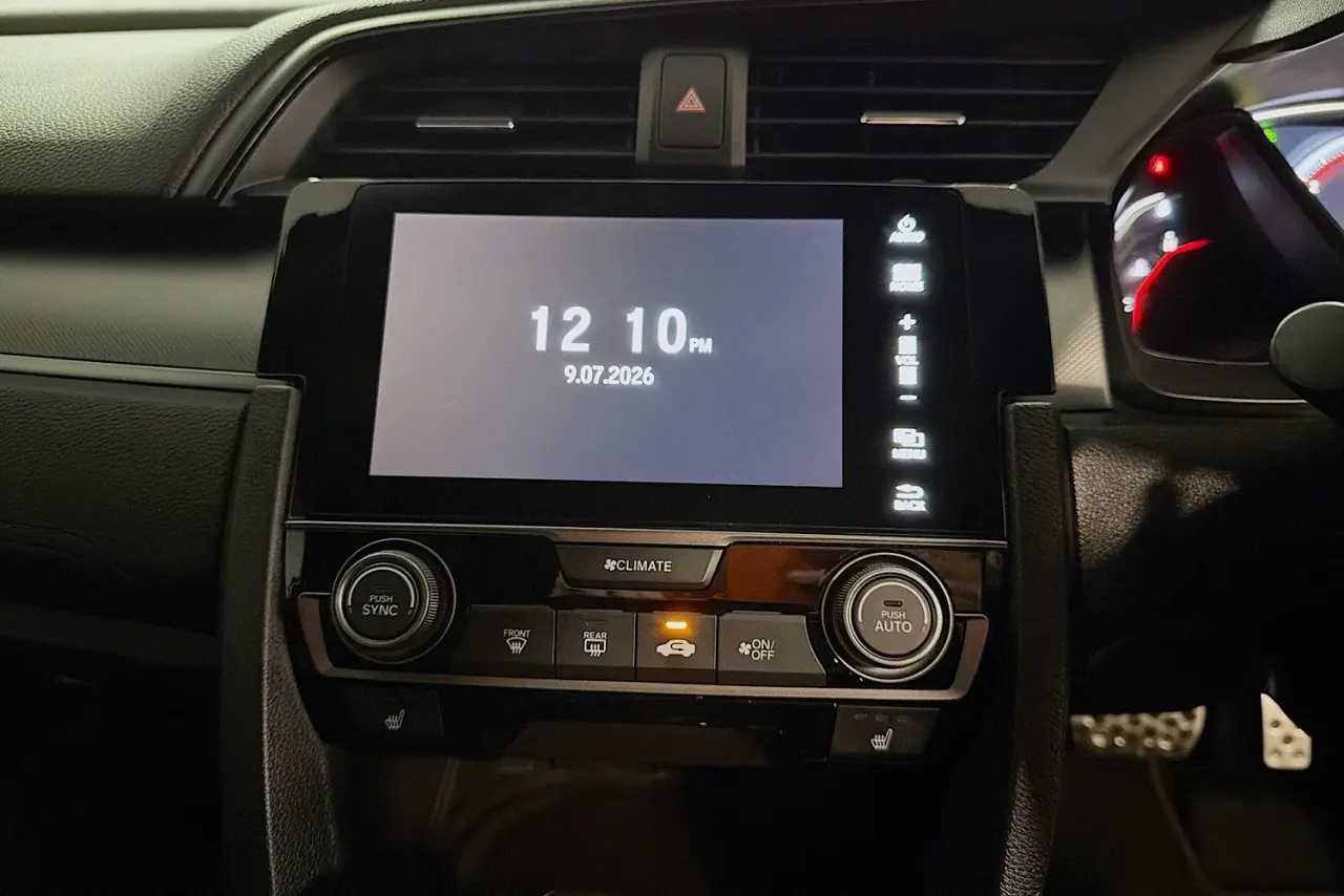 2019 Honda Civic Gallery Image 15