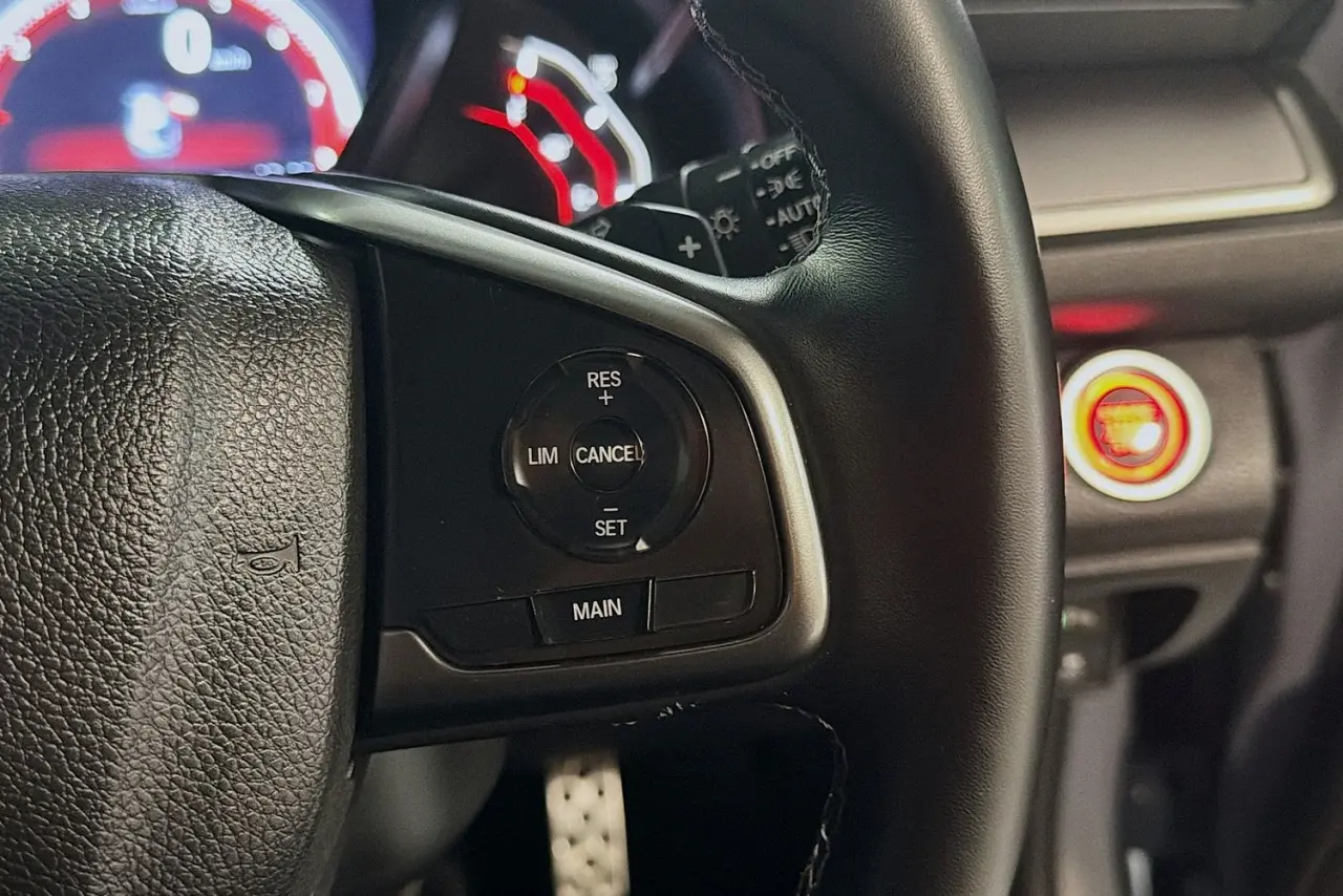 2019 Honda Civic Gallery Image 20