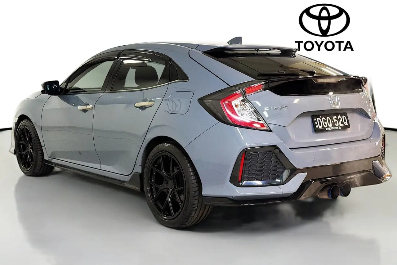 2019 Honda Civic Gallery Image 6