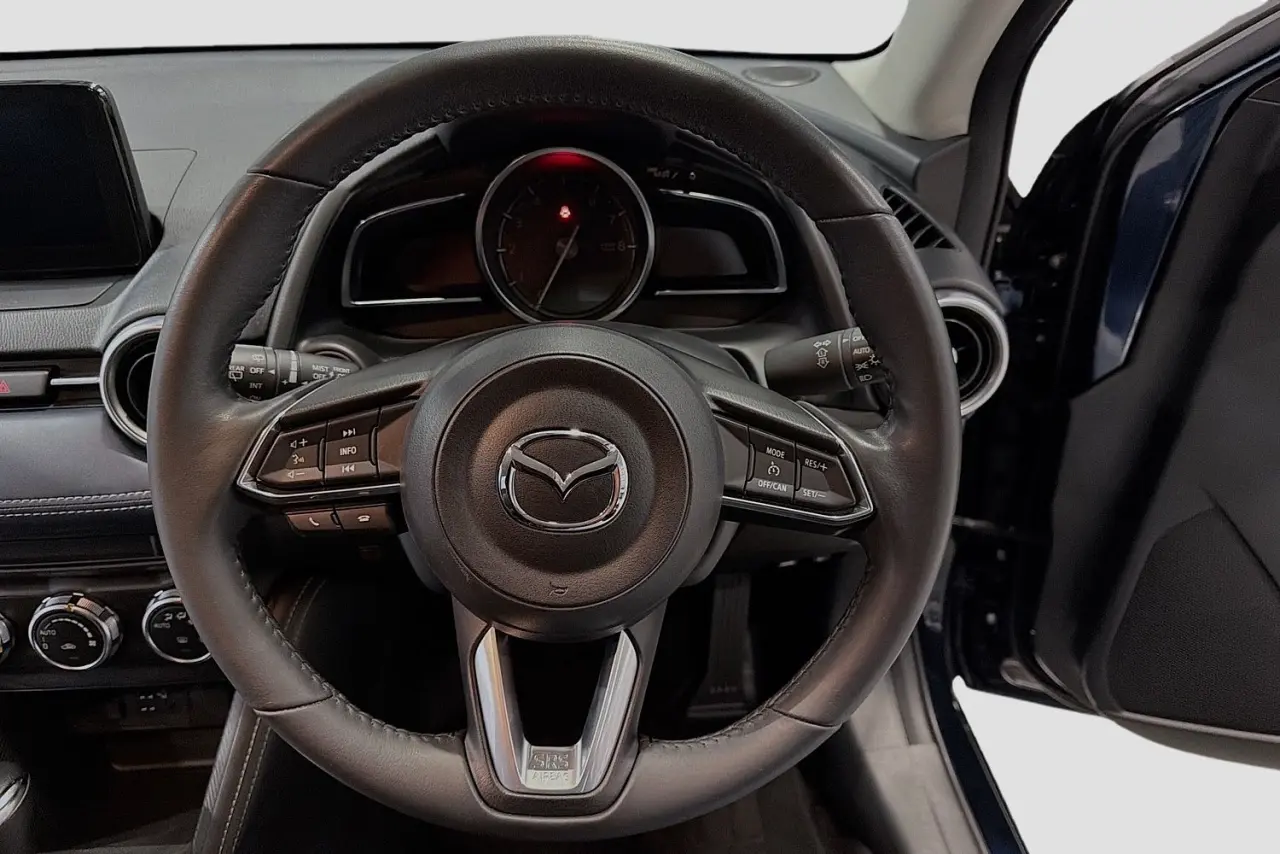 2022 Mazda 2 Gallery Image 21