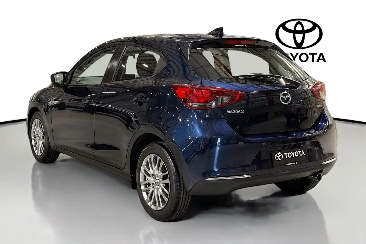 2022 Mazda 2 Gallery Image 6