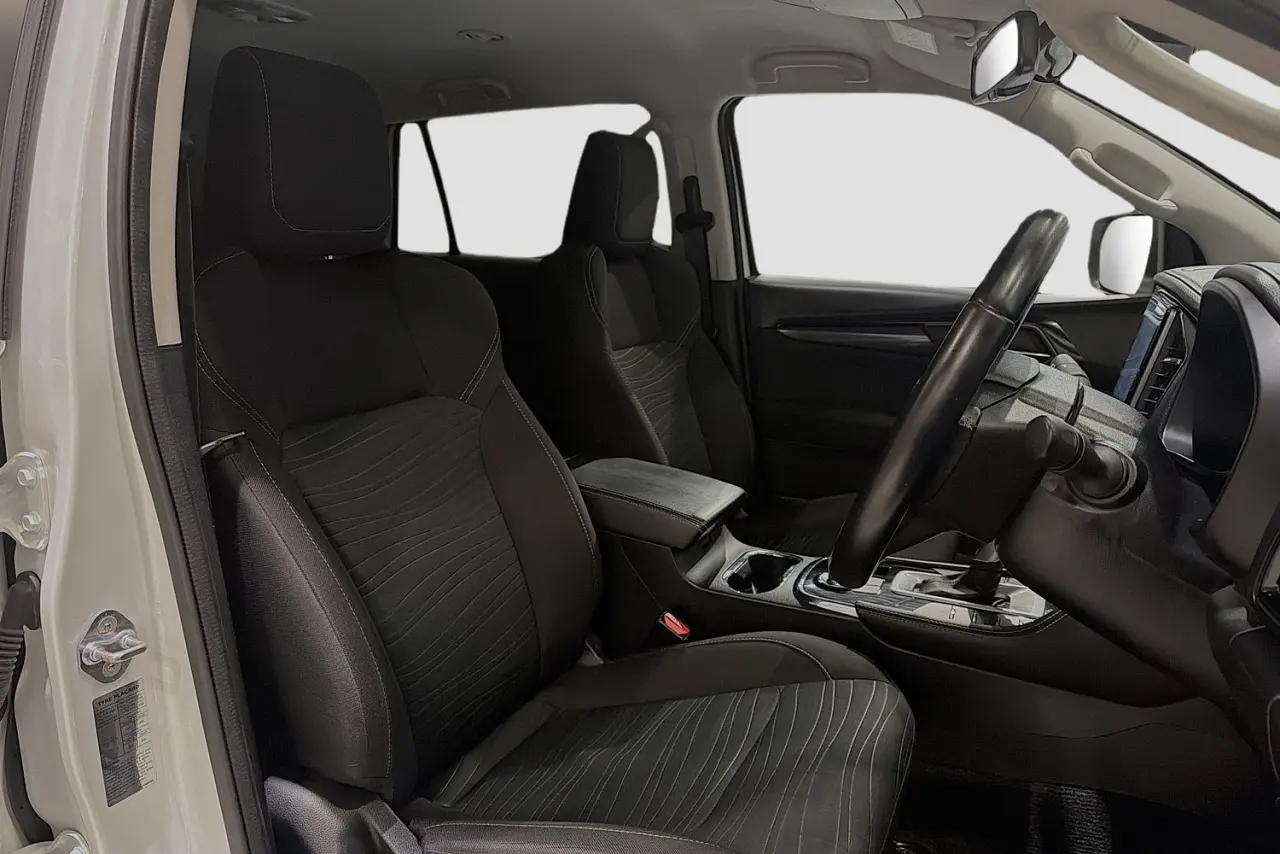 2024 Isuzu MU-X Gallery Image 13