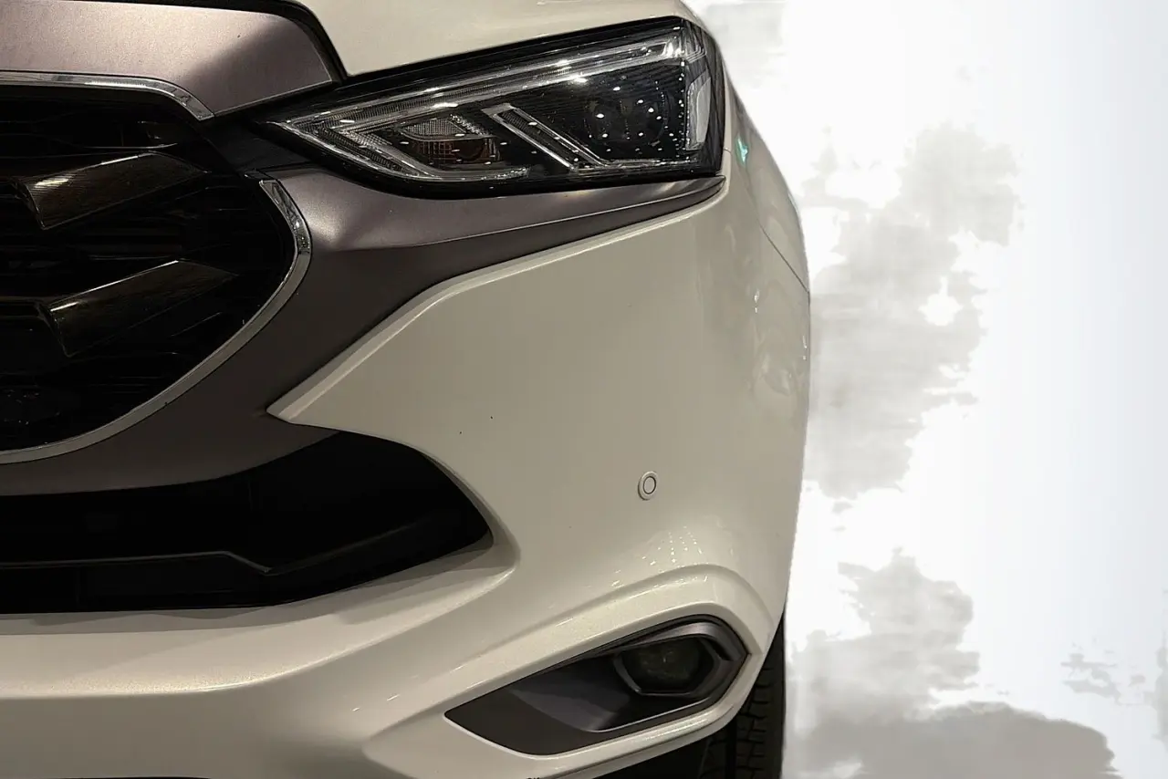 2024 Isuzu MU-X Gallery Image 3