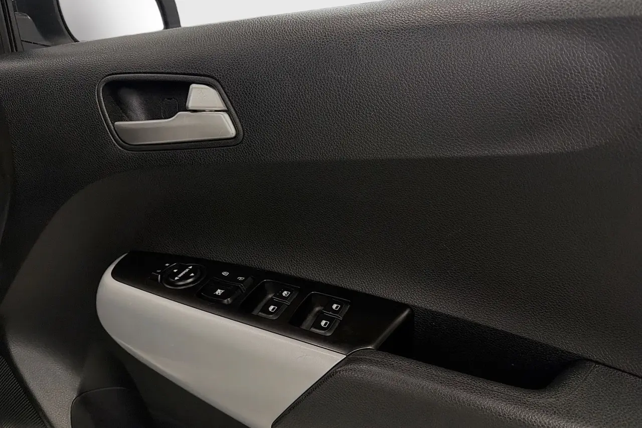 2023 Kia Picanto Gallery Image 24