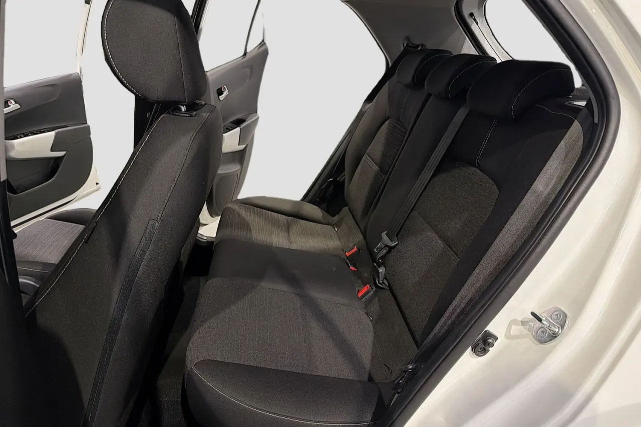 2023 Kia Picanto Gallery Image 26