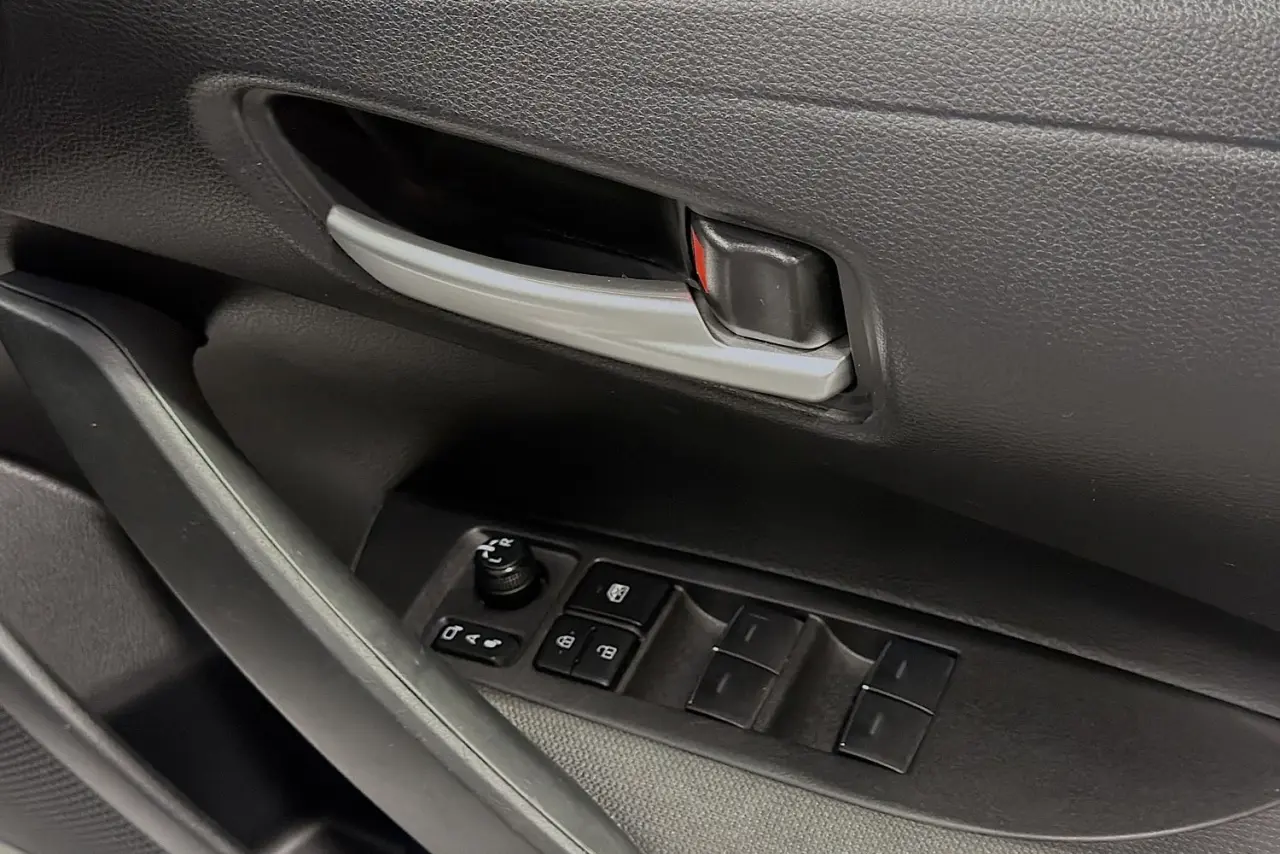 2022 Toyota Corolla Gallery Image 24