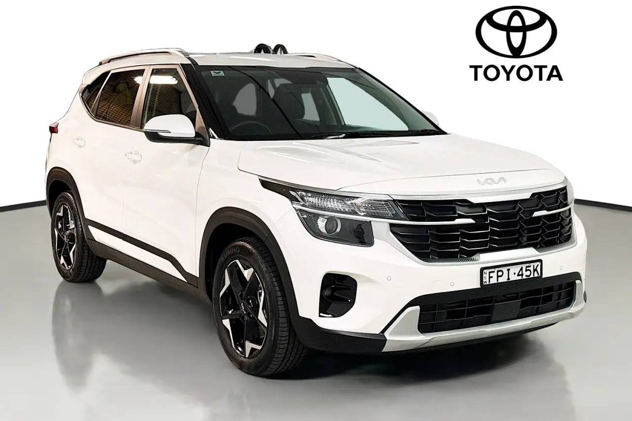 2025 Kia Seltos Gallery Image 1