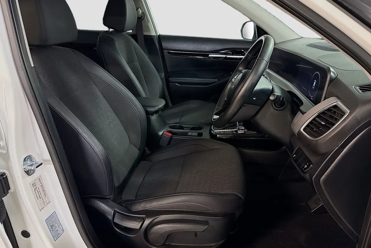 2025 Kia Seltos Gallery Image 13