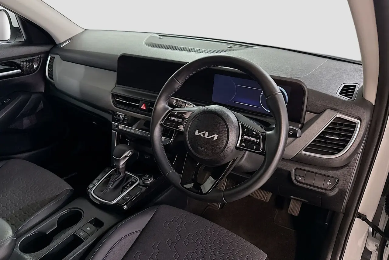 2025 Kia Seltos Gallery Image 23
