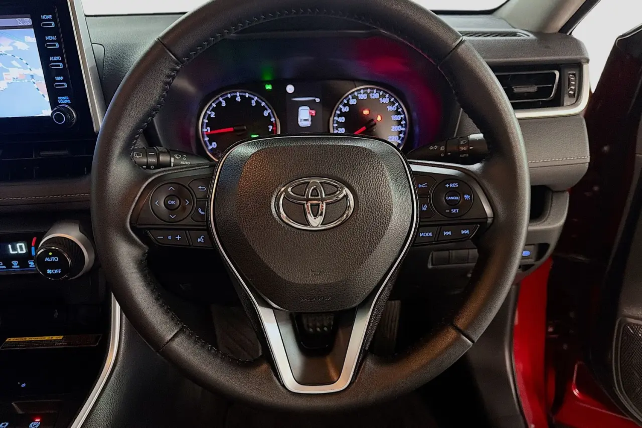 2020 Toyota RAV4 Gallery Image 21