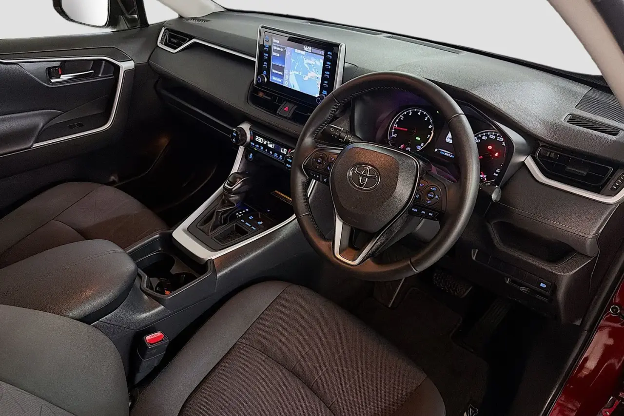 2020 Toyota RAV4 Gallery Image 23