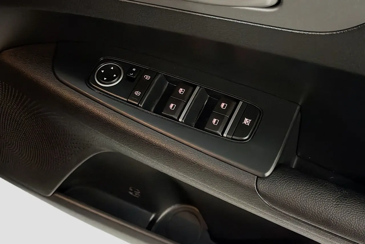 2020 Kia Cerato Gallery Image 24