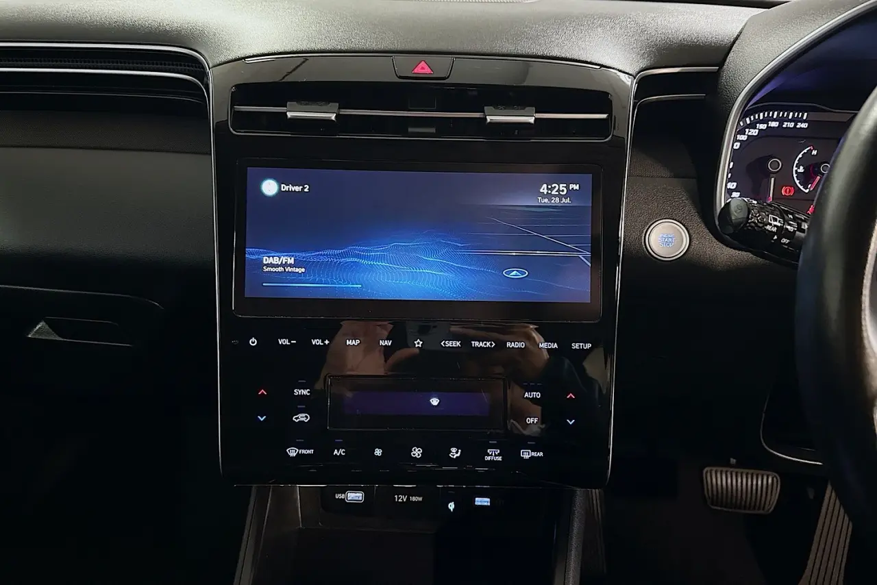 2022 Hyundai Tucson Gallery Image 15