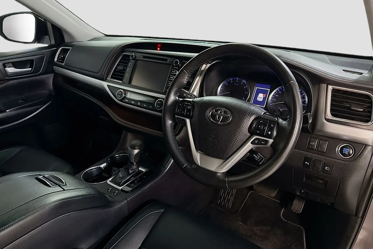 2018 Toyota Kluger Gallery Image 23