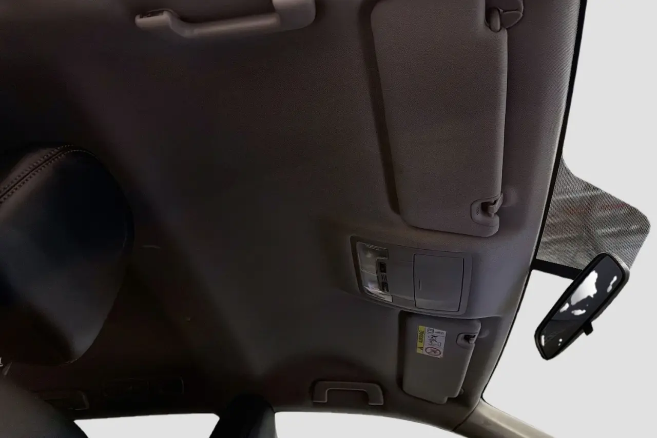 2016 Toyota Kluger Gallery Image 12