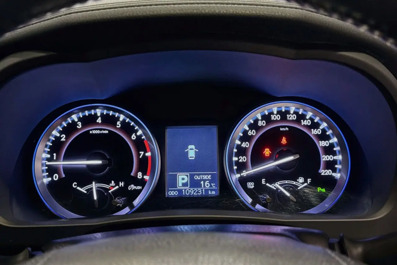 2016 Toyota Kluger Gallery Image 22