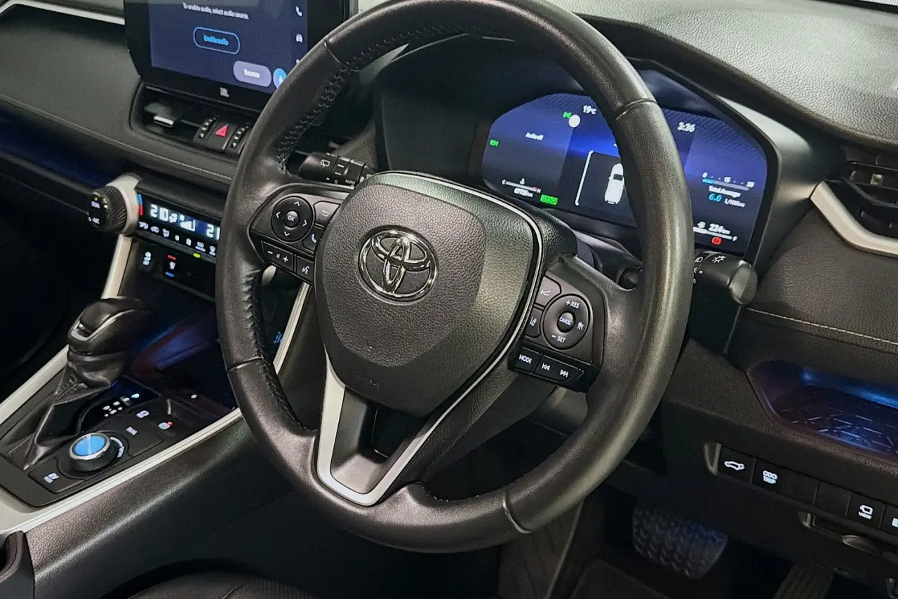 2023 Toyota RAV4 Gallery Image 14