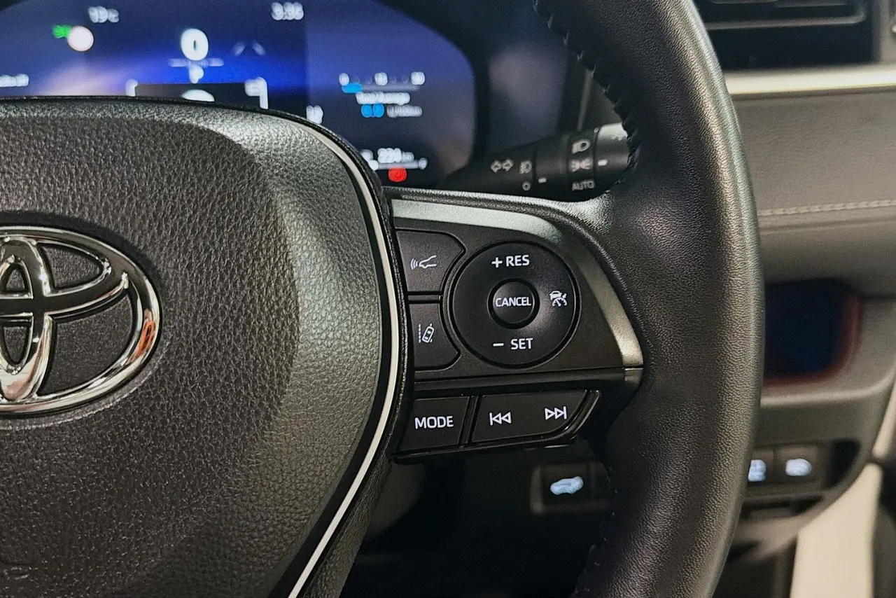 2023 Toyota RAV4 Gallery Image 20