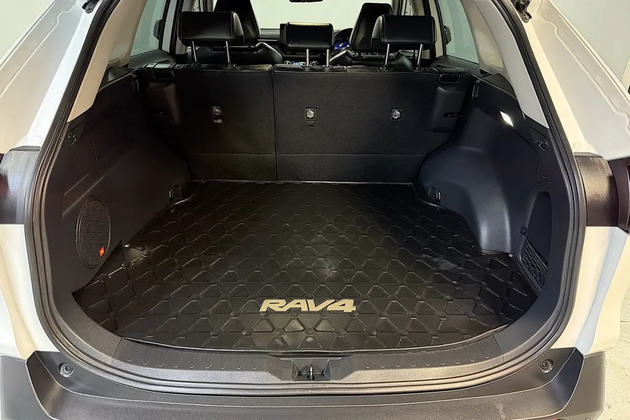 2023 Toyota RAV4 Gallery Image 27