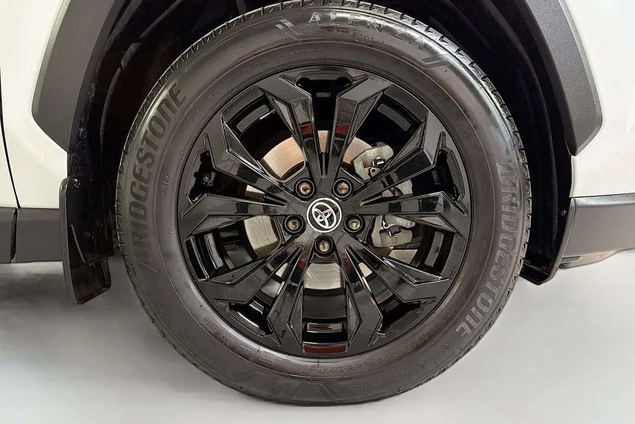 2023 Toyota RAV4 Gallery Image 28