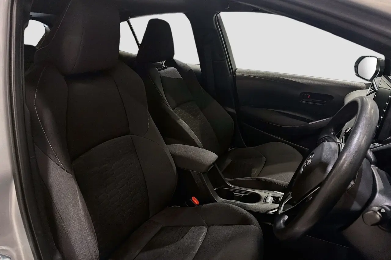 2021 Toyota Corolla Gallery Image 13