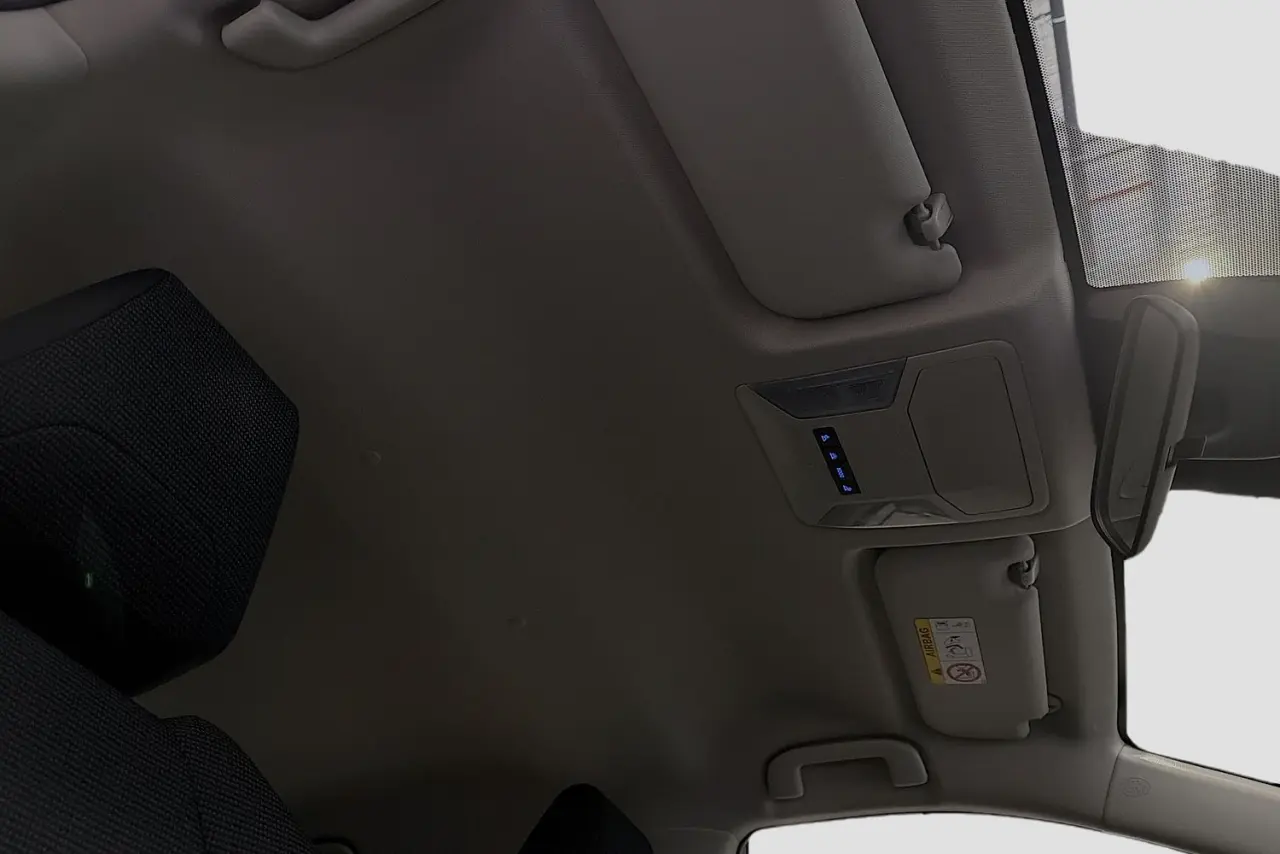 2022 Toyota RAV4 Gallery Image 12