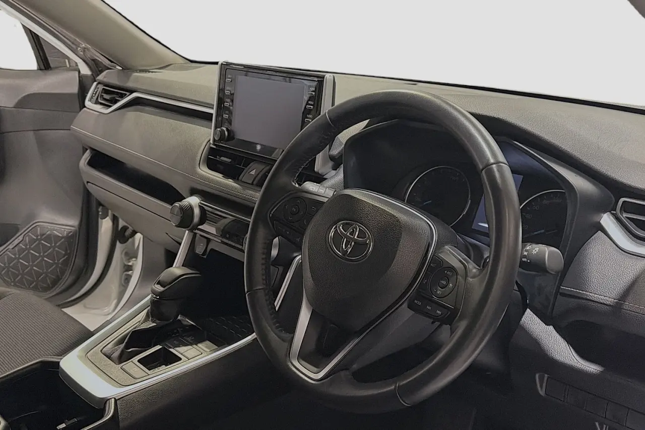 2022 Toyota RAV4 Gallery Image 14