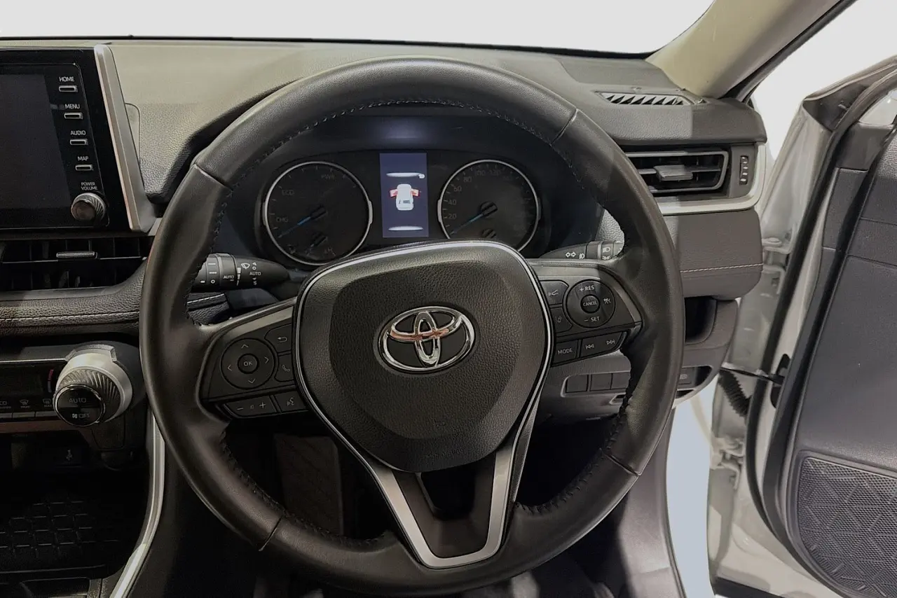 2022 Toyota RAV4 Gallery Image 21
