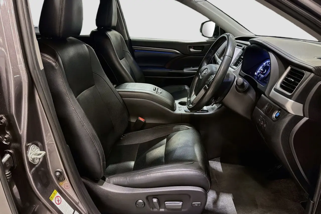 2019 Toyota Kluger Gallery Image 13