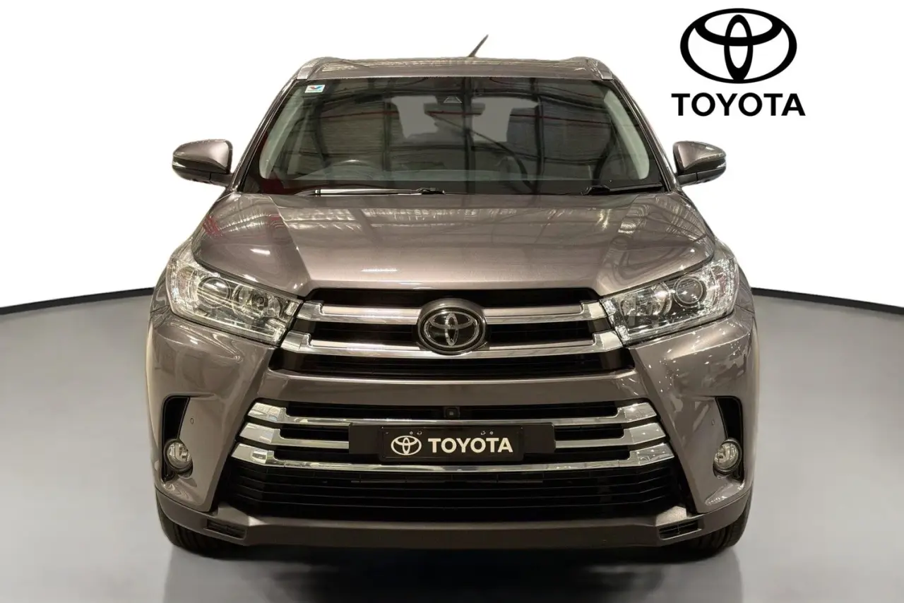 2019 Toyota Kluger Gallery Image 2