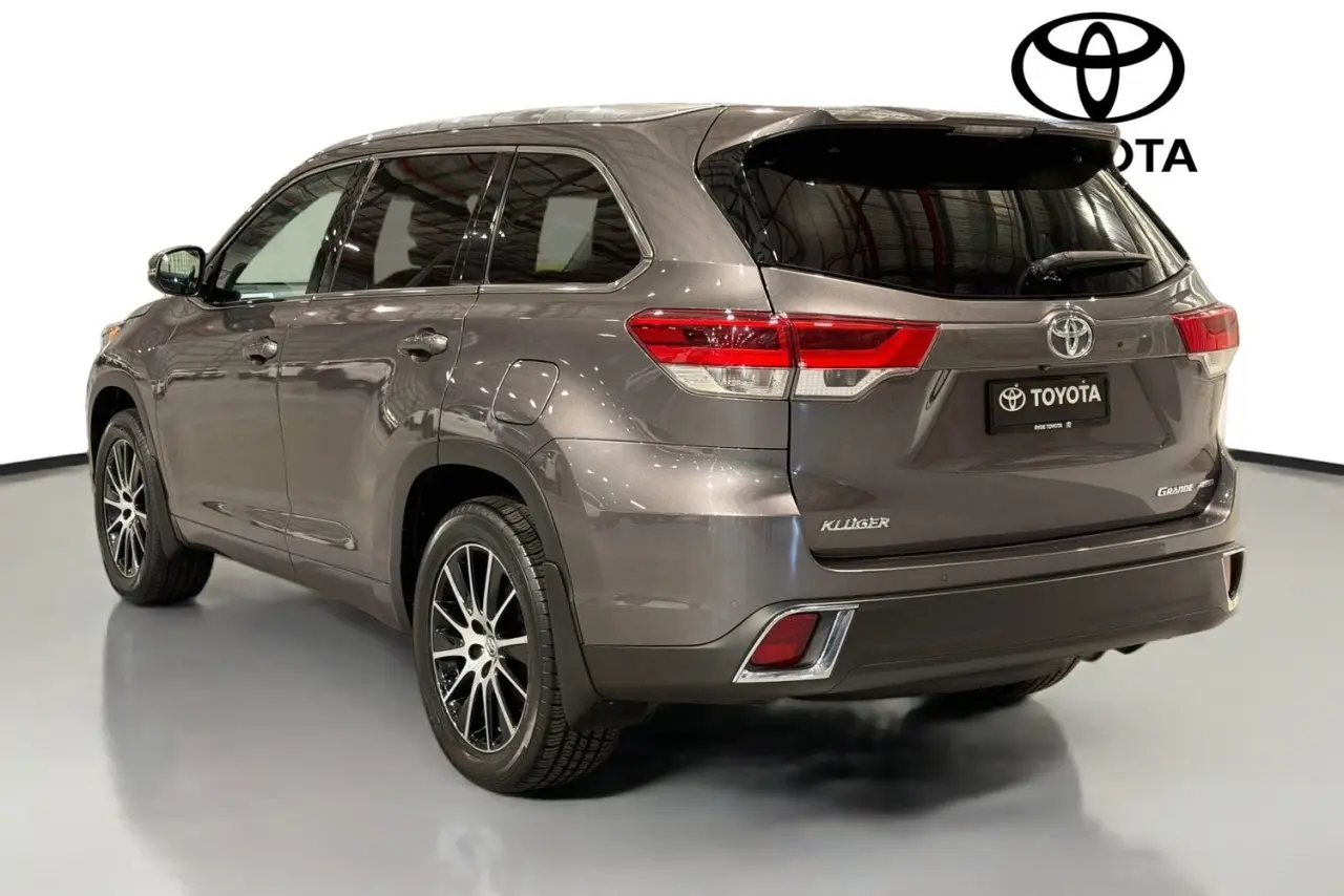 2019 Toyota Kluger Gallery Image 6
