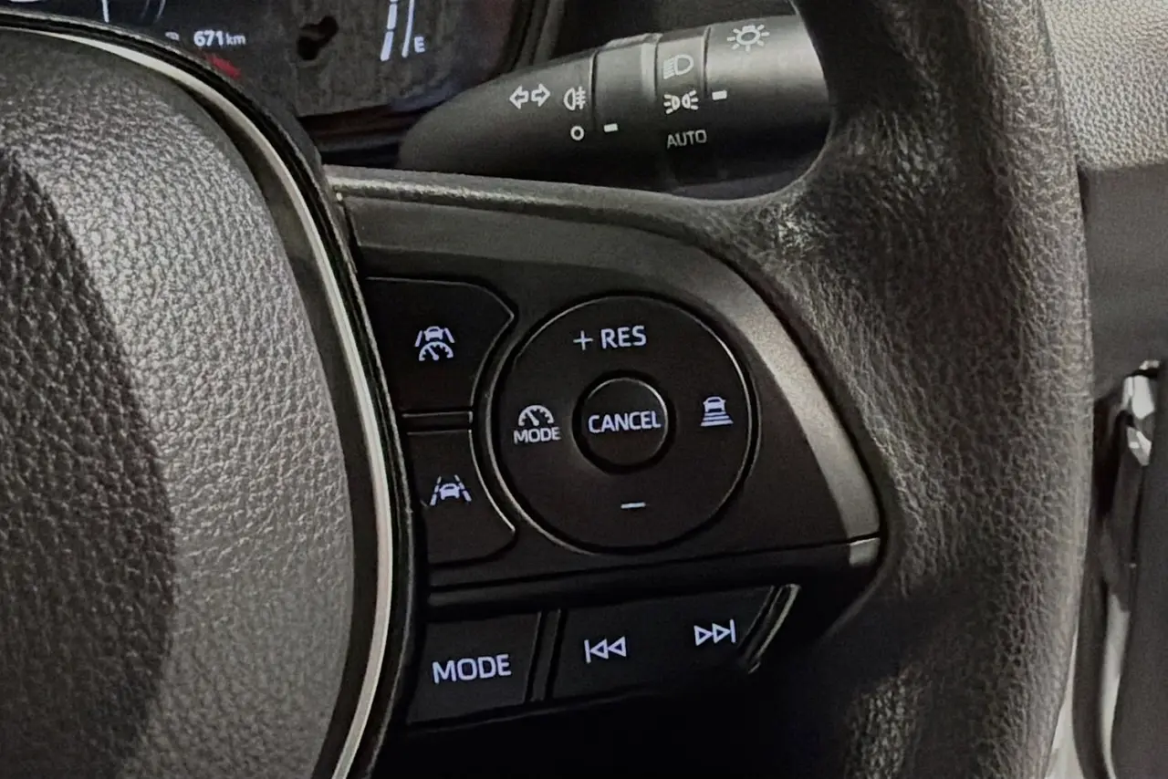 2025 Toyota Corolla Gallery Image 20