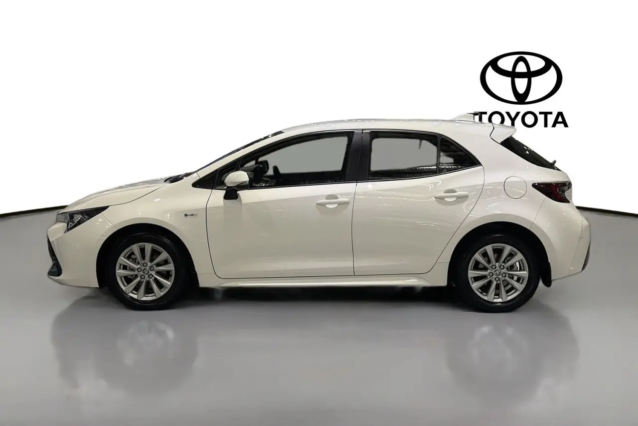 2025 Toyota Corolla Gallery Image 5