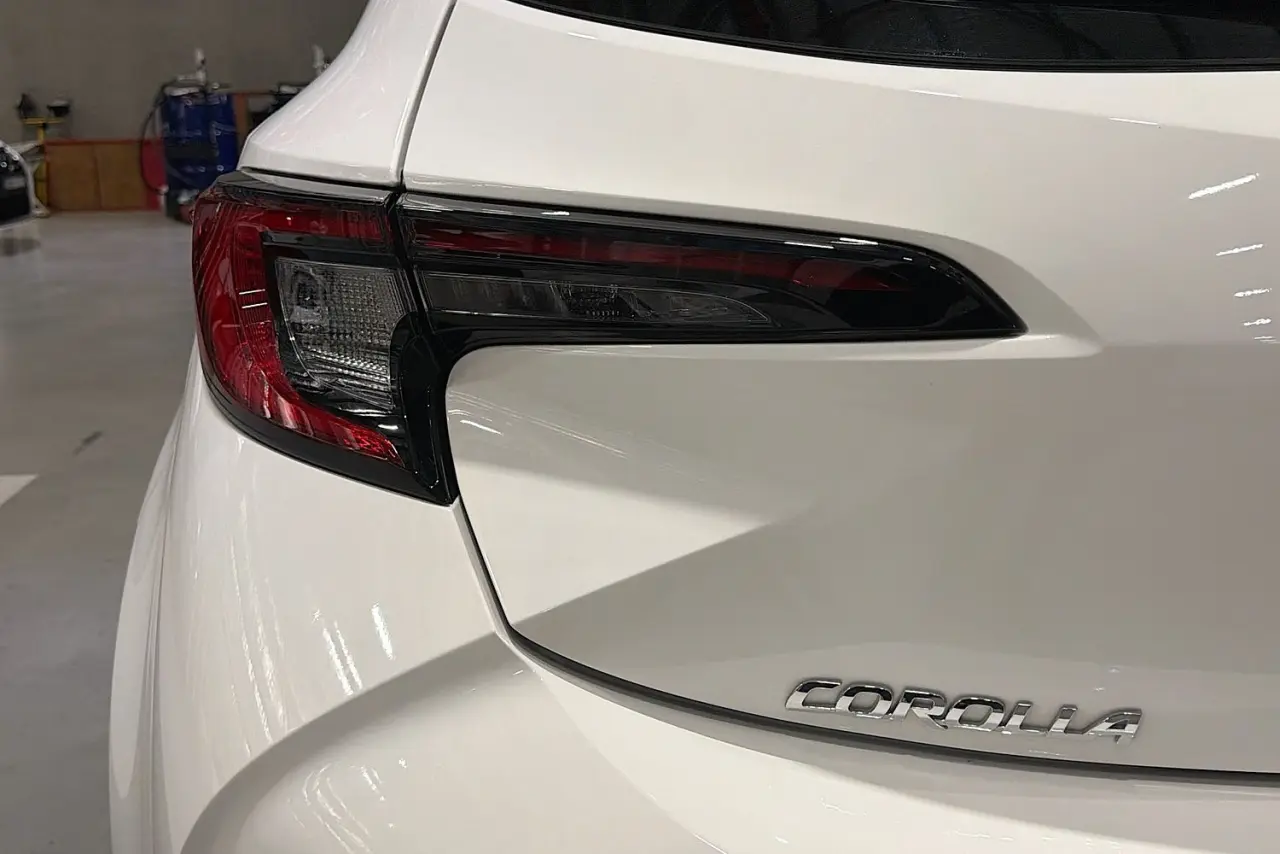 2025 Toyota Corolla Gallery Image 8