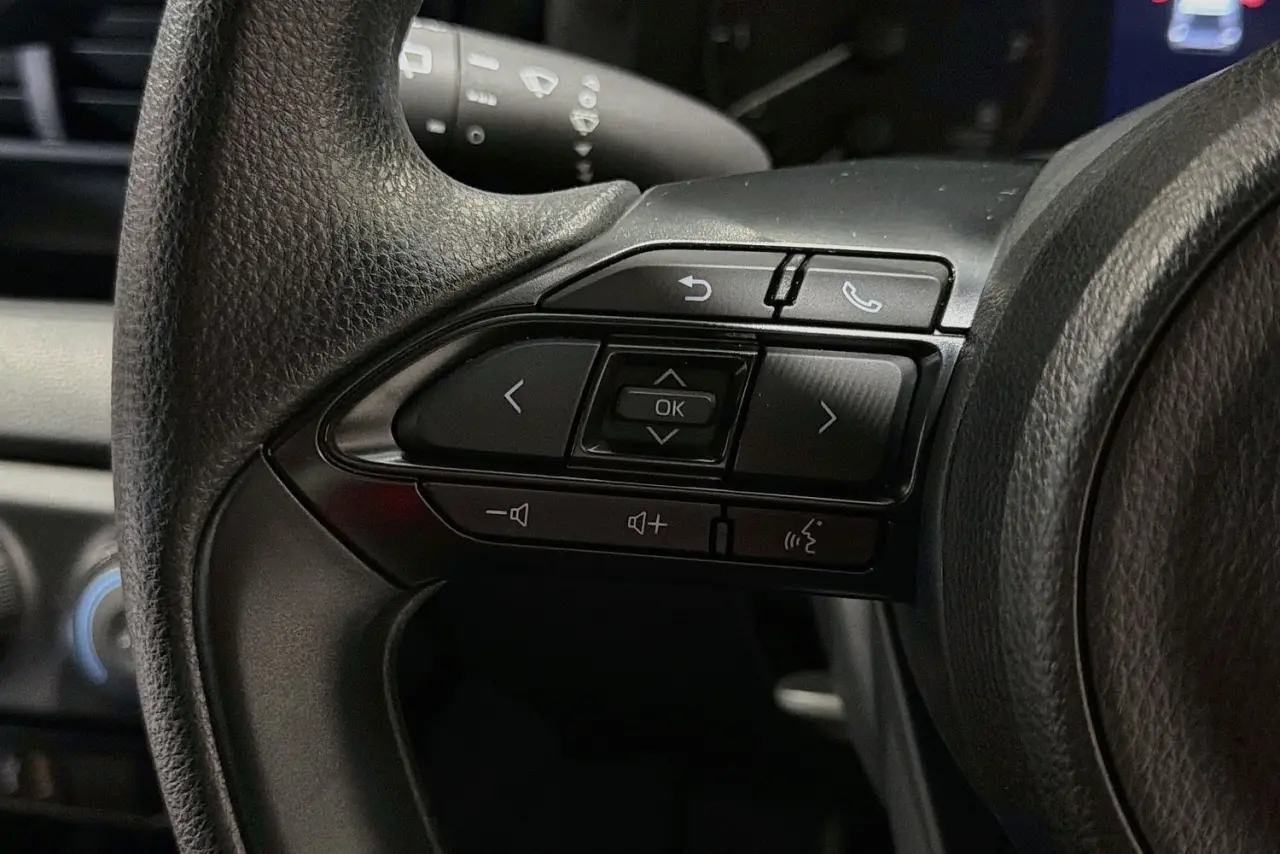 2023 Toyota Yaris Gallery Image 19