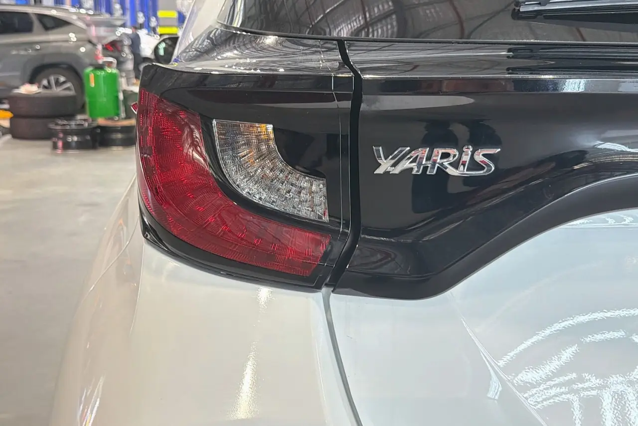 2023 Toyota Yaris Gallery Image 8