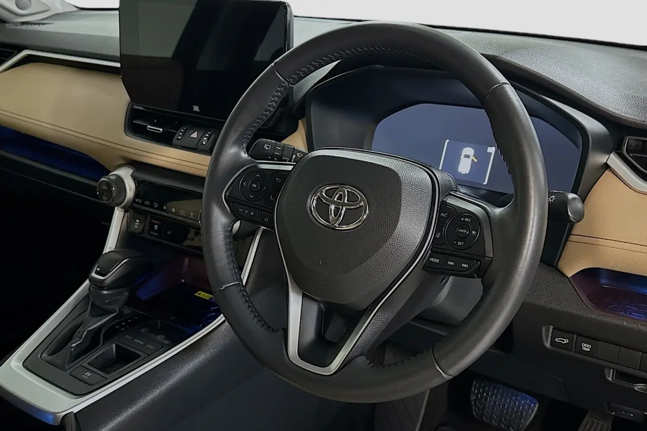 2024 Toyota RAV4 Gallery Image 14