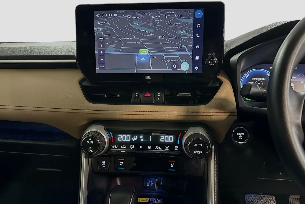 2024 Toyota RAV4 Gallery Image 15