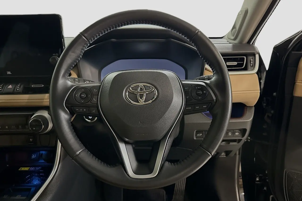 2024 Toyota RAV4 Gallery Image 21