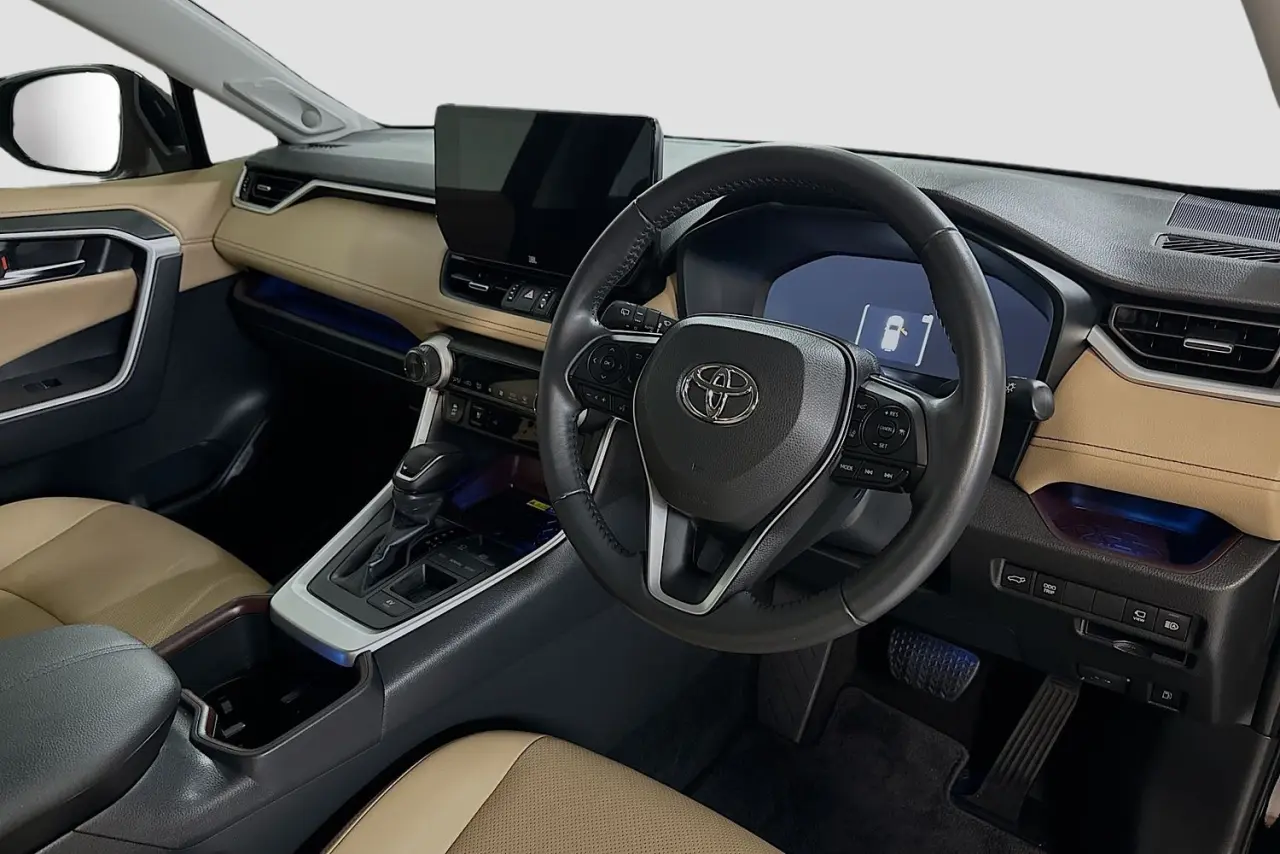2024 Toyota RAV4 Gallery Image 23