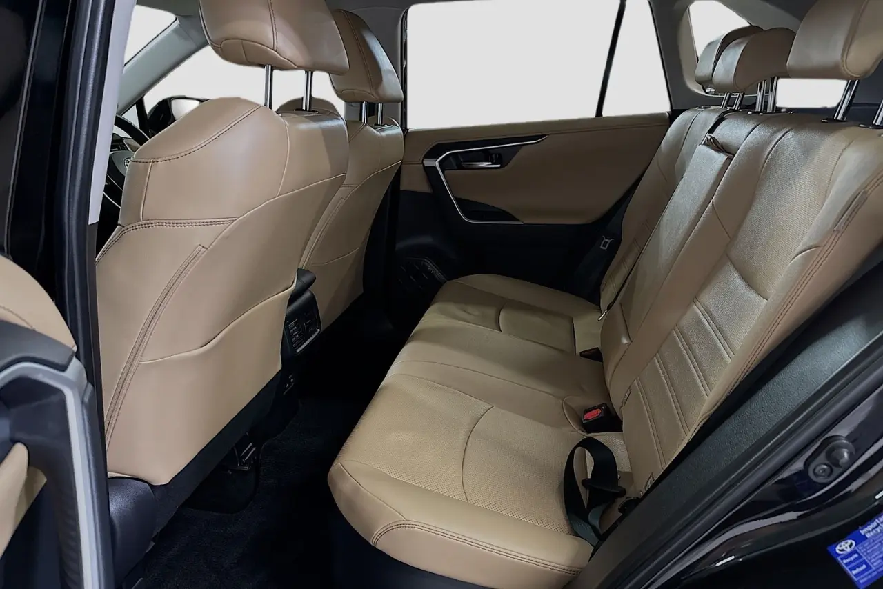 2024 Toyota RAV4 Gallery Image 26