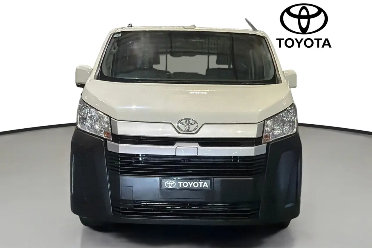 2022 Toyota Hiace Gallery Image 2