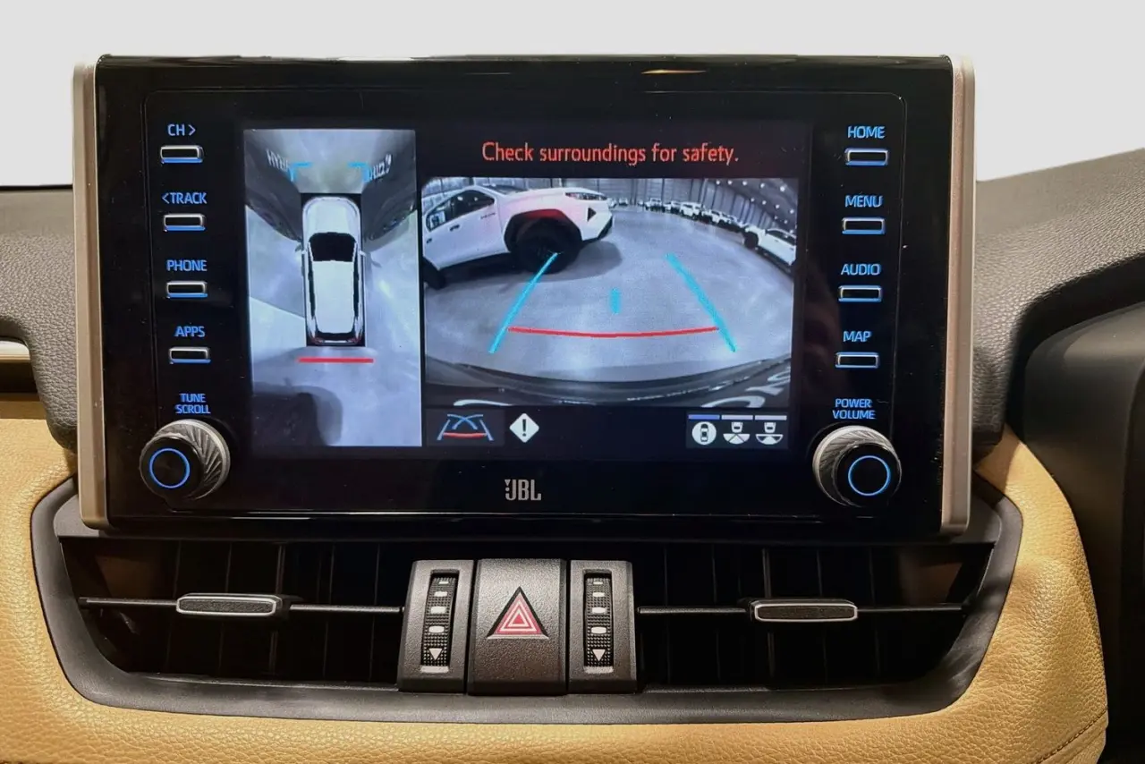 2020 Toyota RAV4 Gallery Image 16