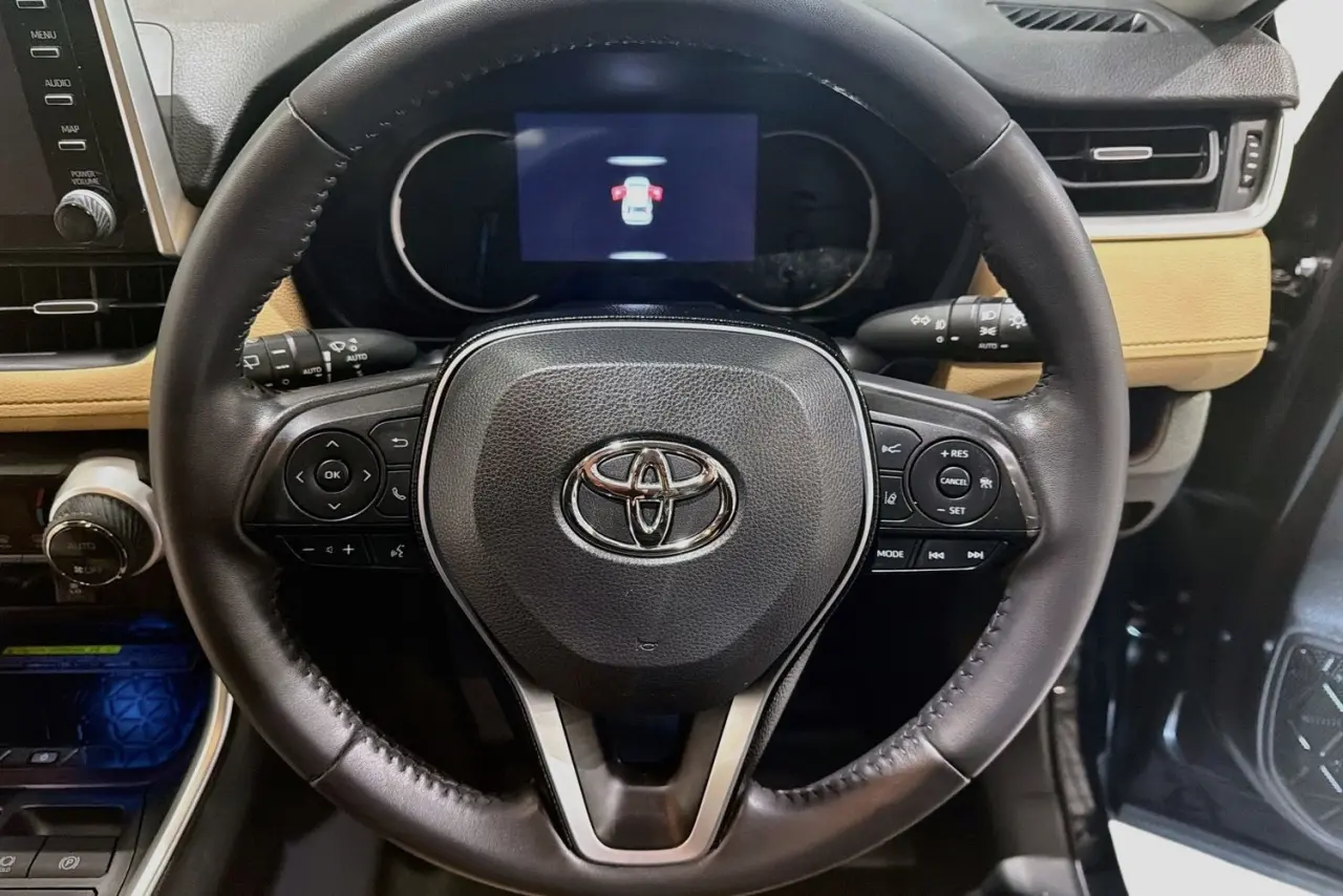 2020 Toyota RAV4 Gallery Image 21