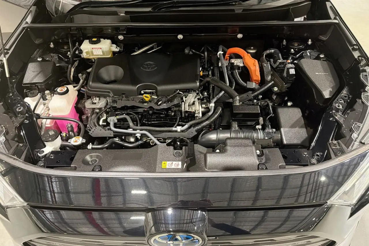 2020 Toyota RAV4 Gallery Image 29