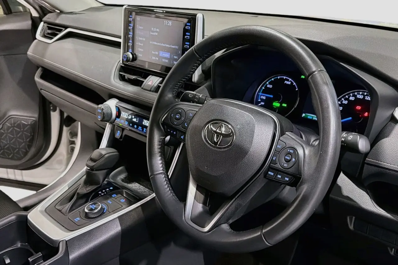 2022 Toyota RAV4 Gallery Image 14