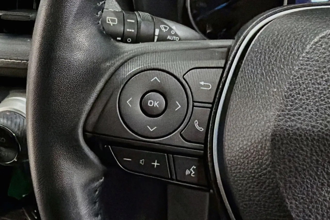 2022 Toyota RAV4 Gallery Image 19