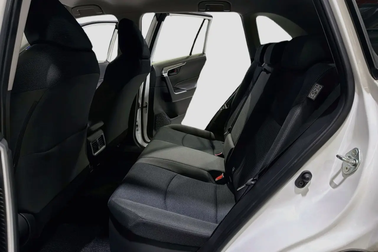 2022 Toyota RAV4 Gallery Image 26