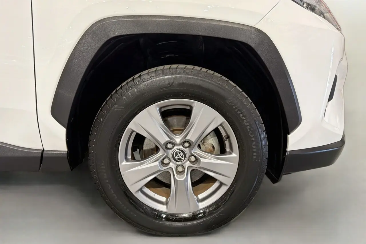 2022 Toyota RAV4 Gallery Image 28