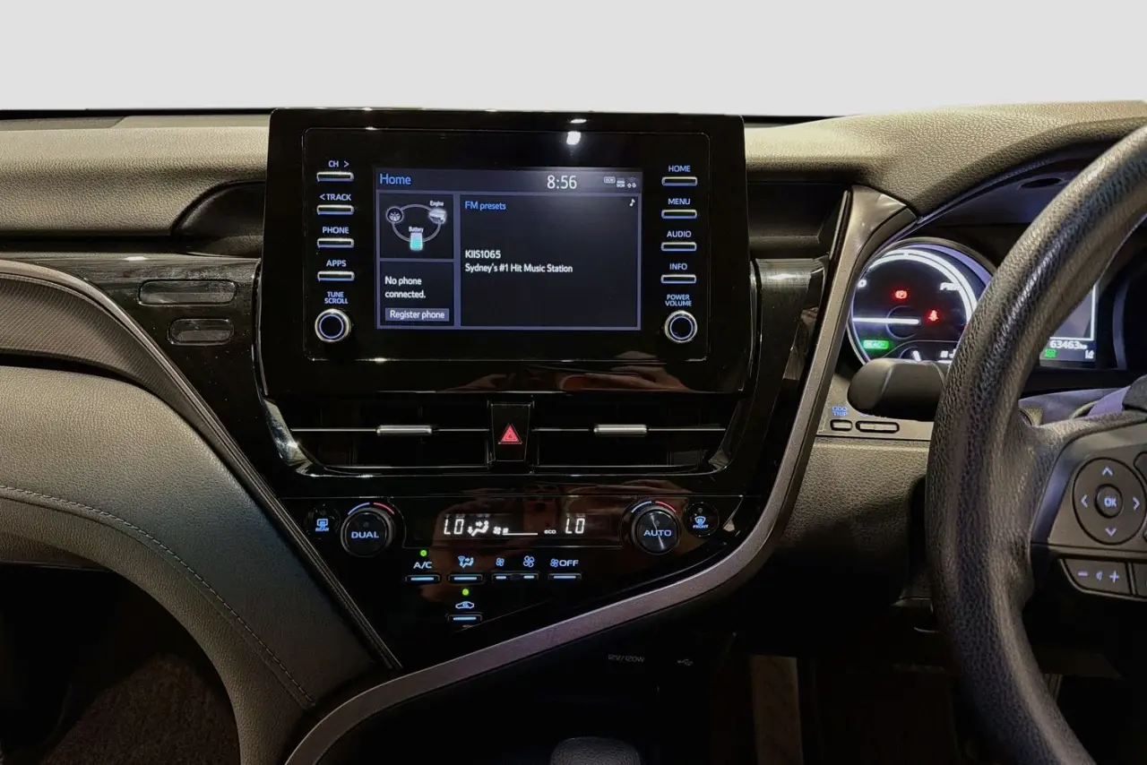 2022 Toyota Camry Gallery Image 15